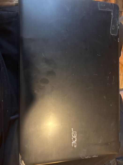 Ноутбук на запчасти