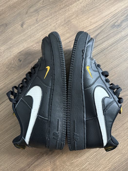 Дамски маратонки Nike Air Force 1