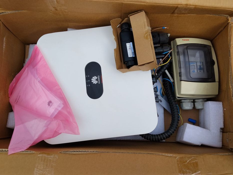 Invertor 3kw Huawei