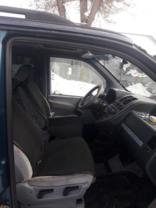 Mersedes VITO                 .