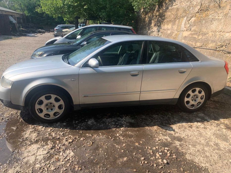 На Части Audi A4 B6 2.0 ALT 2001г