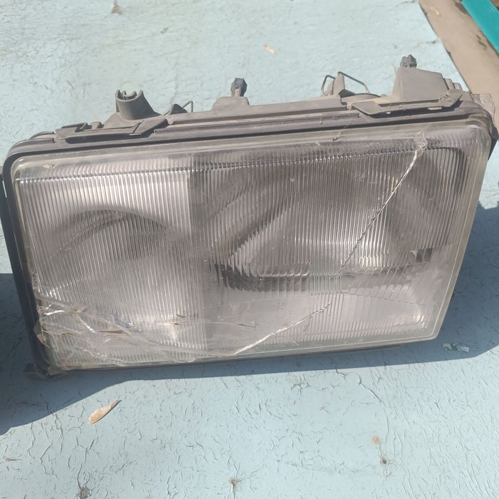 Фары bosch для Мерседес 124