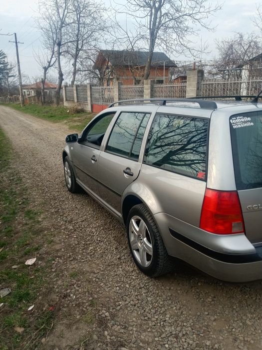 Vând golf 4 an fabricație 2003