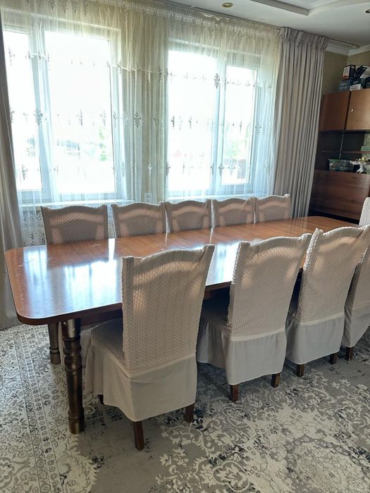 Овальный стол со стульями 12 шт