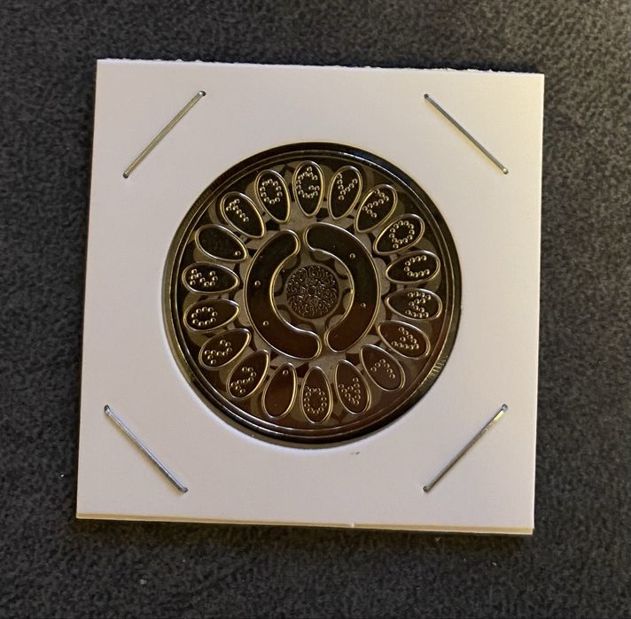 Продам монету 9 кумалак