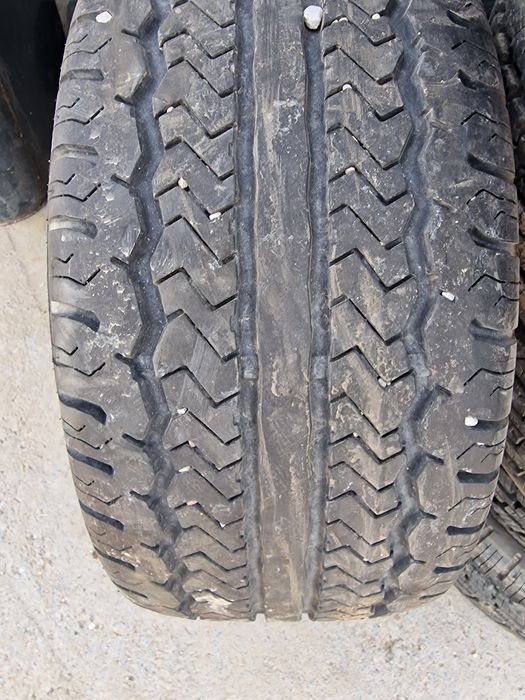 Anvelope 225/55R12C marca Kenda