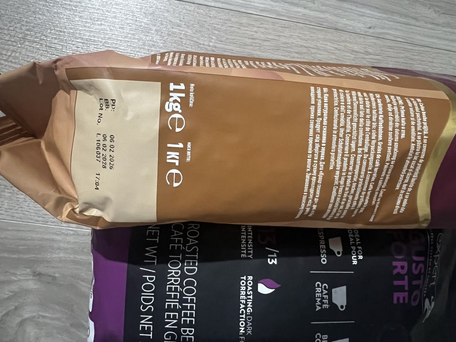 Cafea boabe Costa & Lavazza