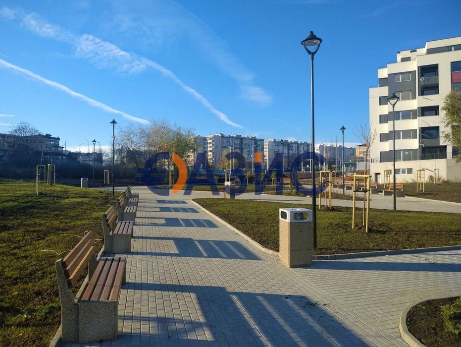 Продава се Едностаен апартамент в Бургас, Център - 45 кв.м за 590 €/кв.м - Снимка #9