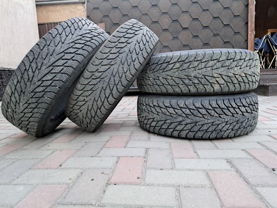 Шины б/у 225/60/R18