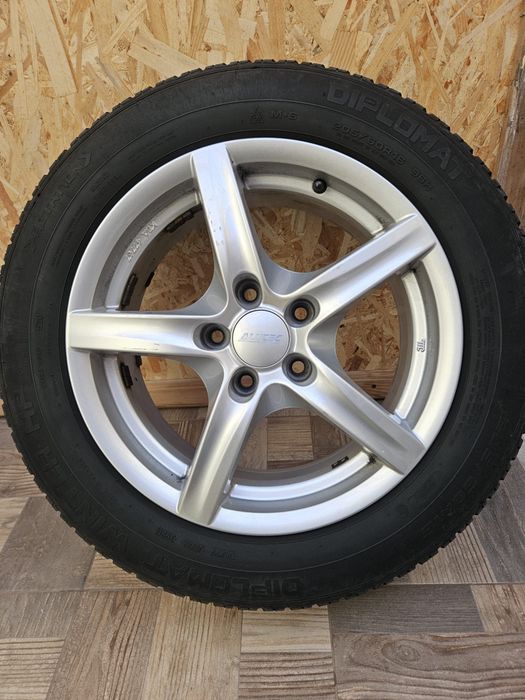 Roti 205/60 R16 MS