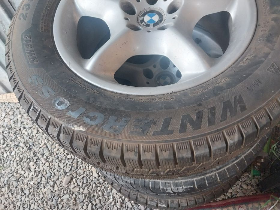 BMW X5  титанка шина
