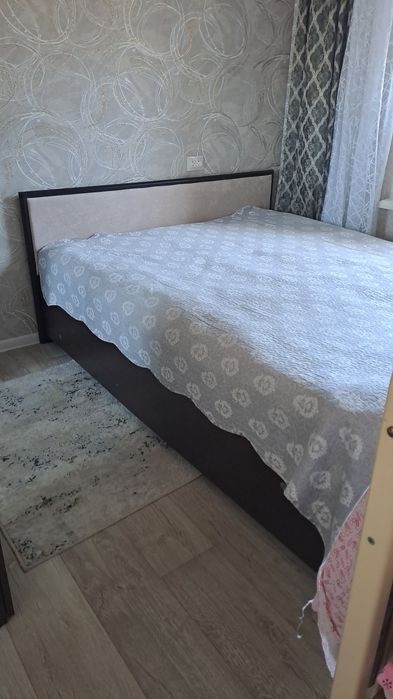 Кровать двуспальная