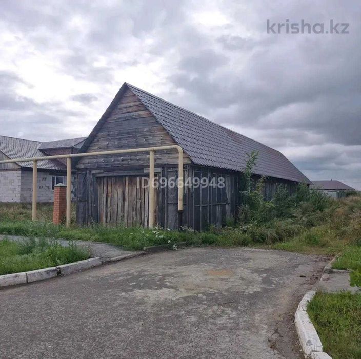 продается дом в Жилом Массиве Дружба