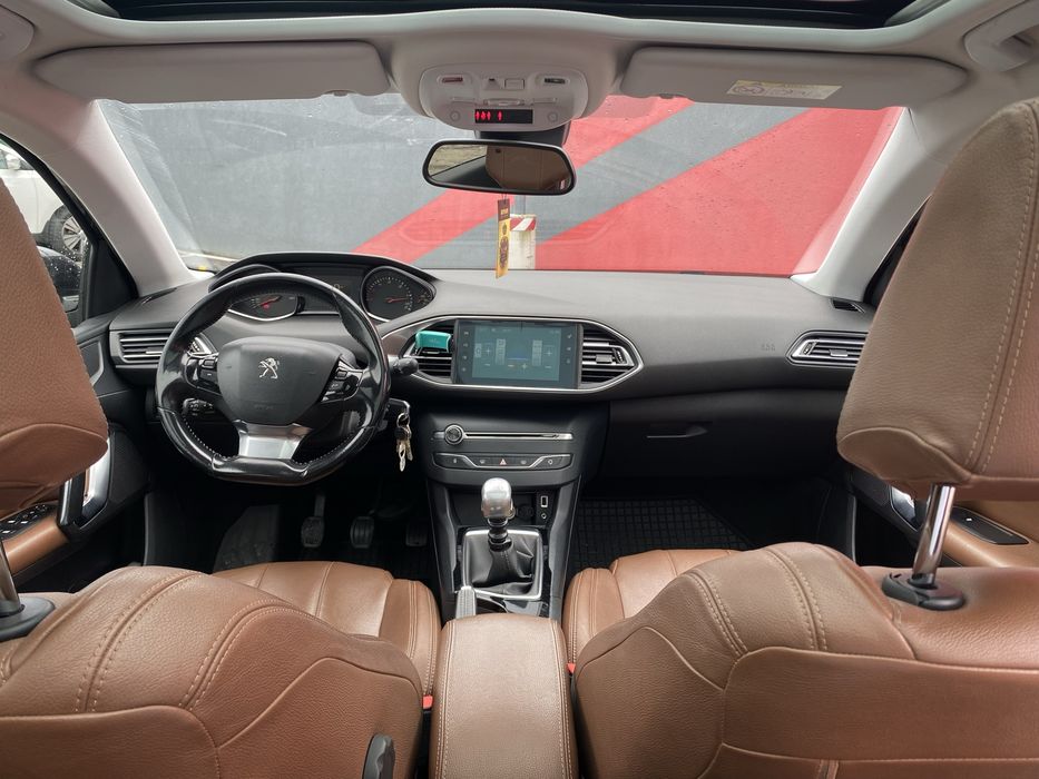 Peugeot 308 1.6 BlueHDI