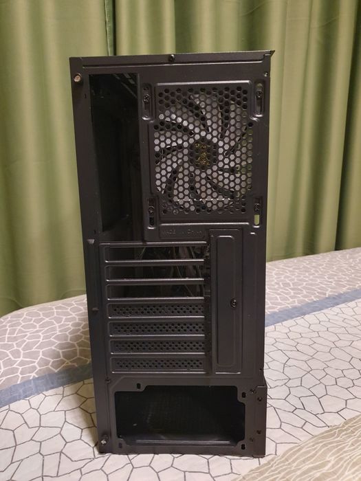 Carcasa PC Aura GC8 ARGB Mid-Tower