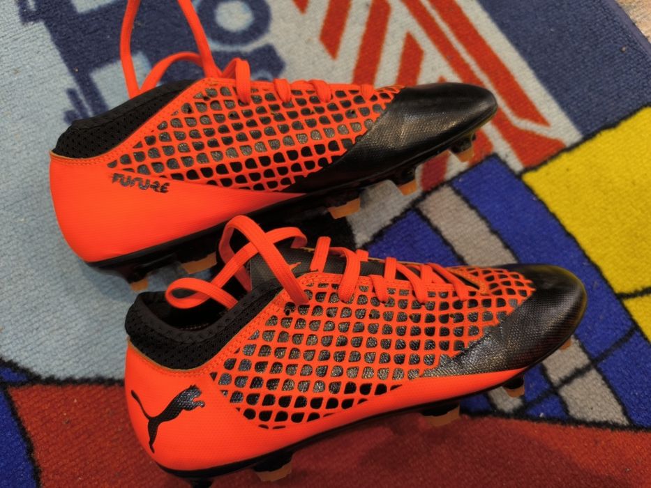 Бутонки на Puma 37