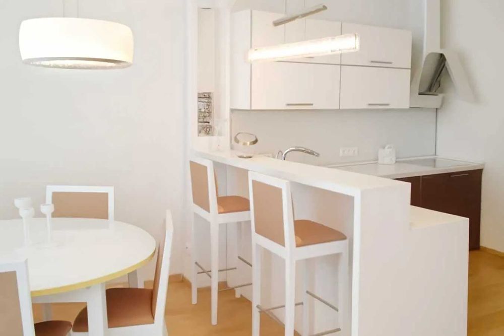 Двустаен имот в кв.Хиподрума