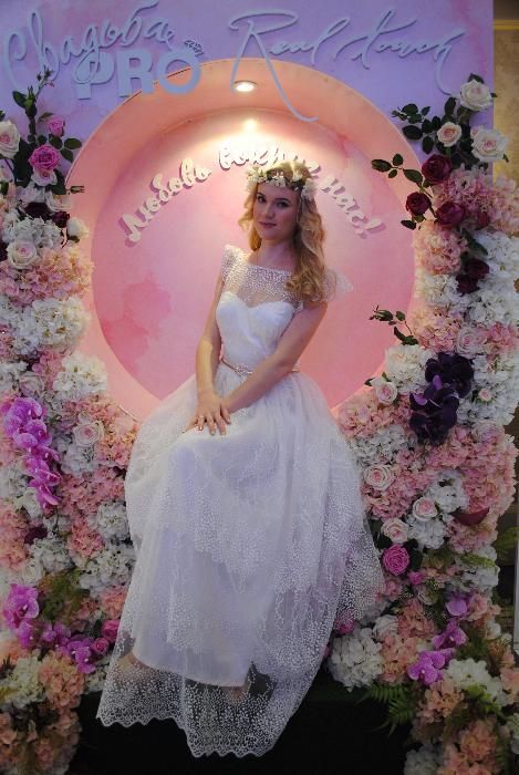 Свадебное платье, р. 44 (М)