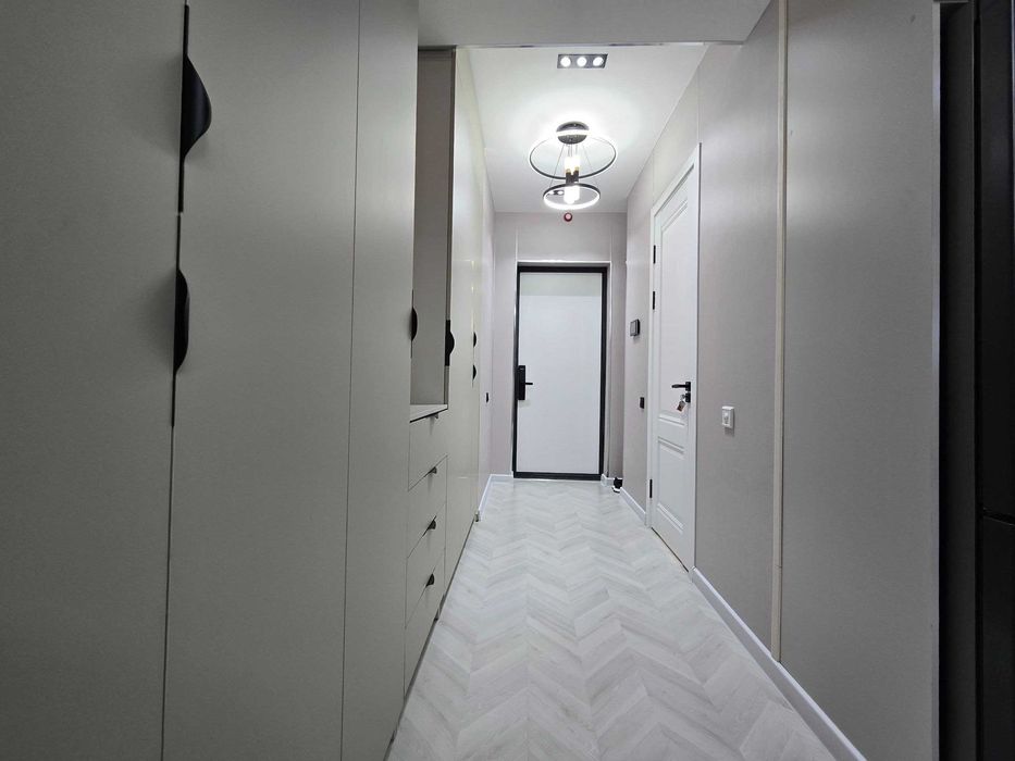 Сдаётся абсолютно новая 2-комнатная квартира в ЖК U-Tower