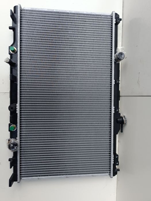 Радиатор охлаждения Honda CR-V rd5