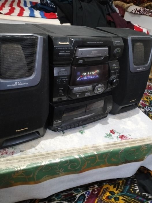 Продам музыкальный центр