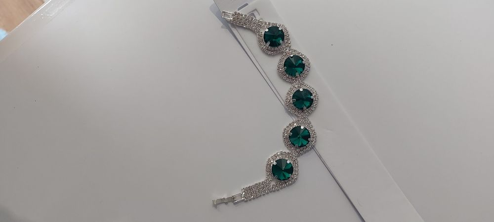 Kмплект,колие,гривна обеци