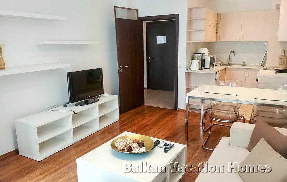 Продава се Двустаен апартамент в Бяла - 69 кв.м за 606 €/кв.м - Снимка #3