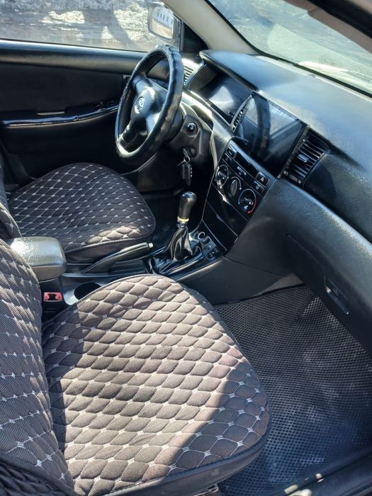 Toyota Corolla 2005 гв