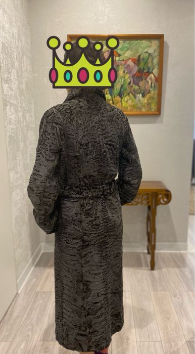 Продам шубу Каракульча