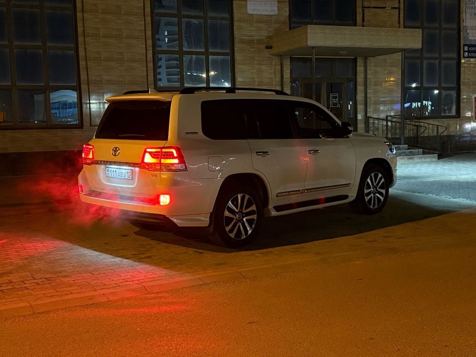 Прокат автомобиля постучная аренда авто с водителим