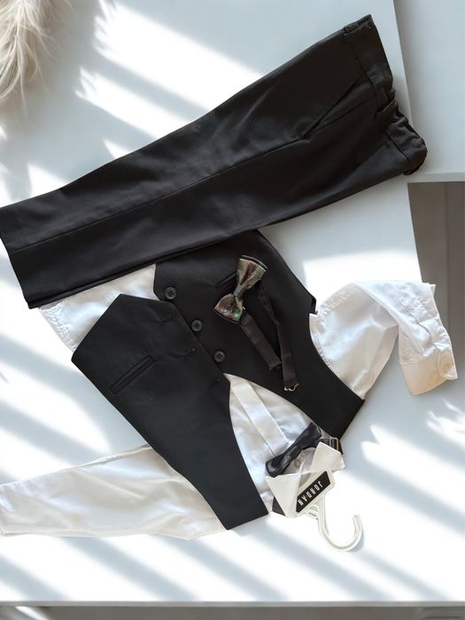 Детски официален костюм