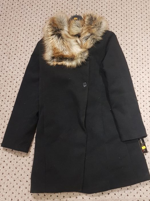 Geci de fete  noi 100 lei buc pt cine le ia pe toate!