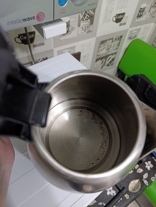 Продаётся электрический чайник