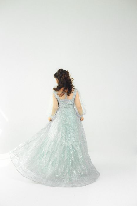 Вечернее дубайское платье