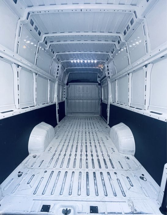 Inchiriez dube ieftine fara sofer urgent