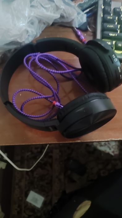 Симсиз-симли наушник. С кабелем aux-aux