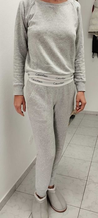 Calvin Klein спортен комплект