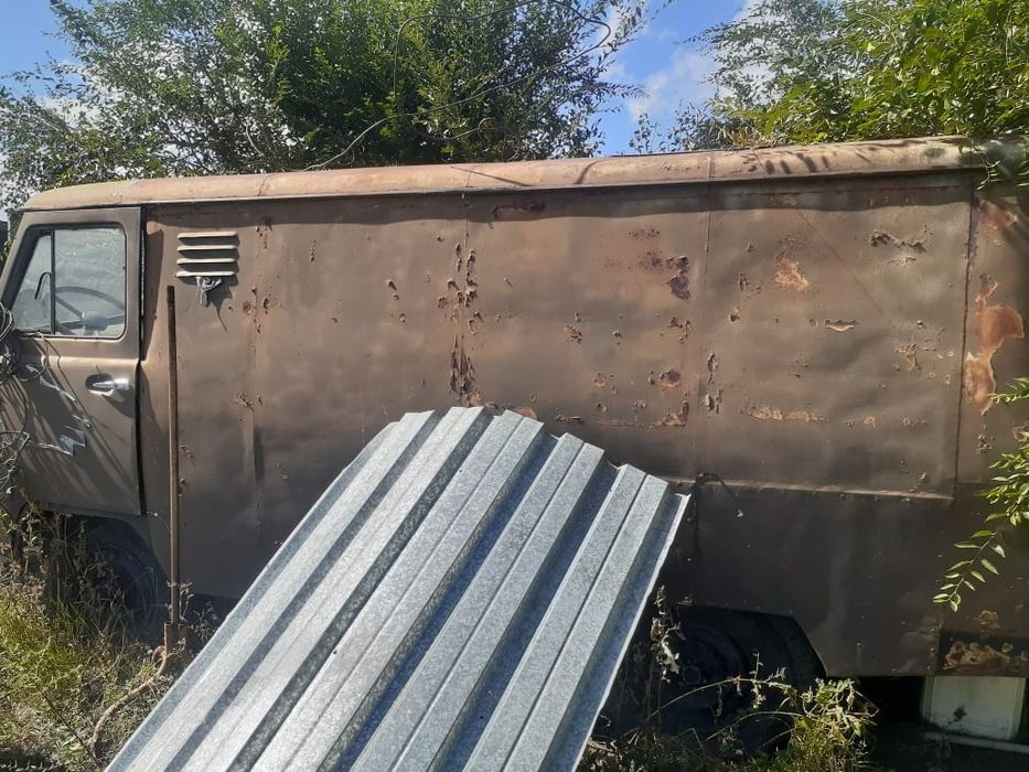 Продам УАЗ - таблетка