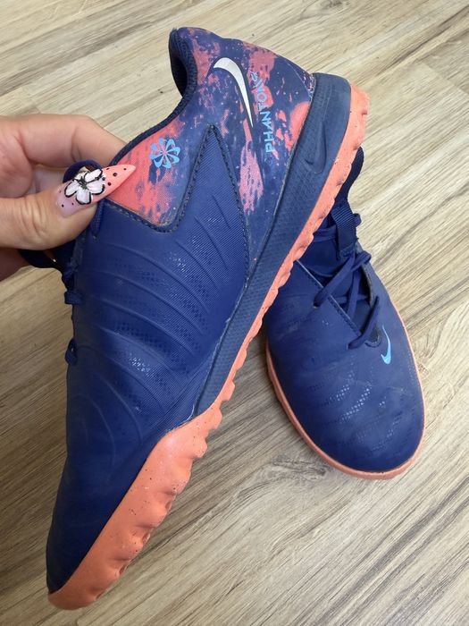 Оригинални юношески маратонки Nike Phantom GX II Academy TF! 37,5 н