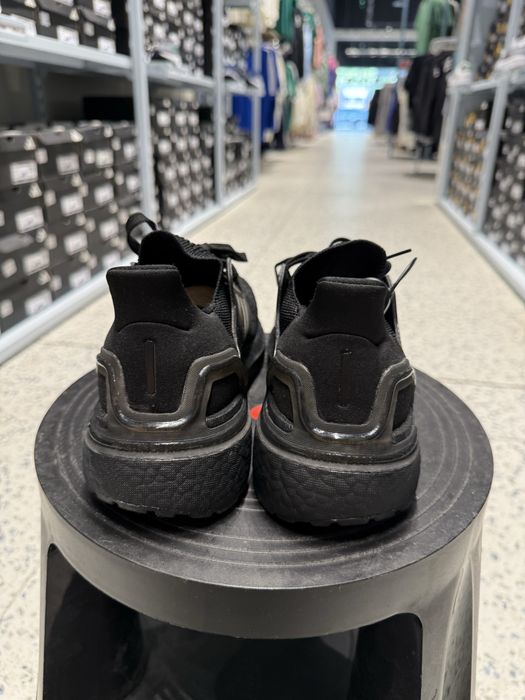 Adidas Ultraboost 20 Triple Black