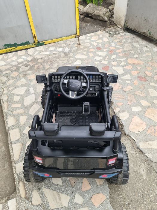 mașină electrica jeep 3-6ani