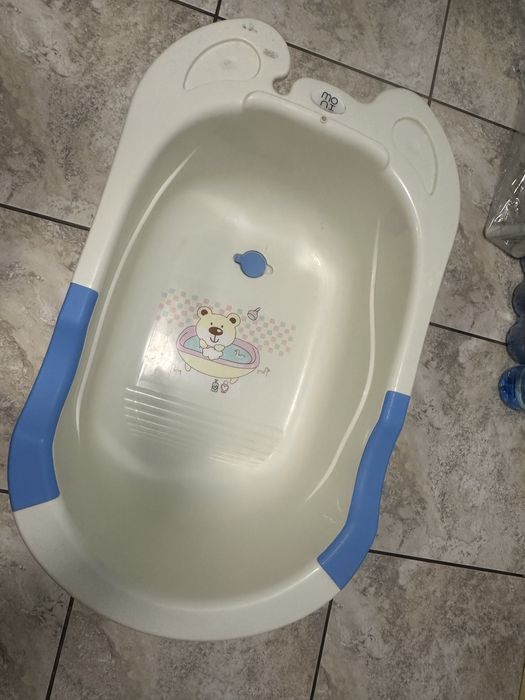 Бебешко корито със стойка