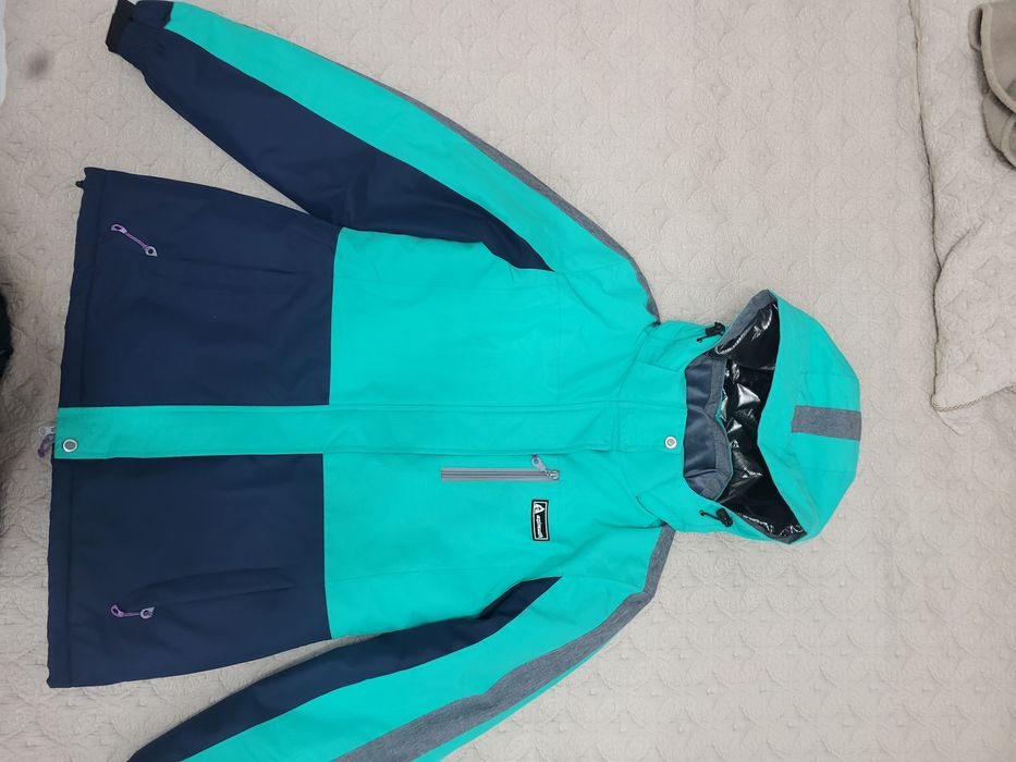 Лыжная куртка женская