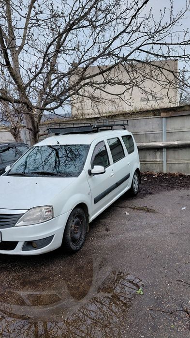Vand dacia logan mcv.