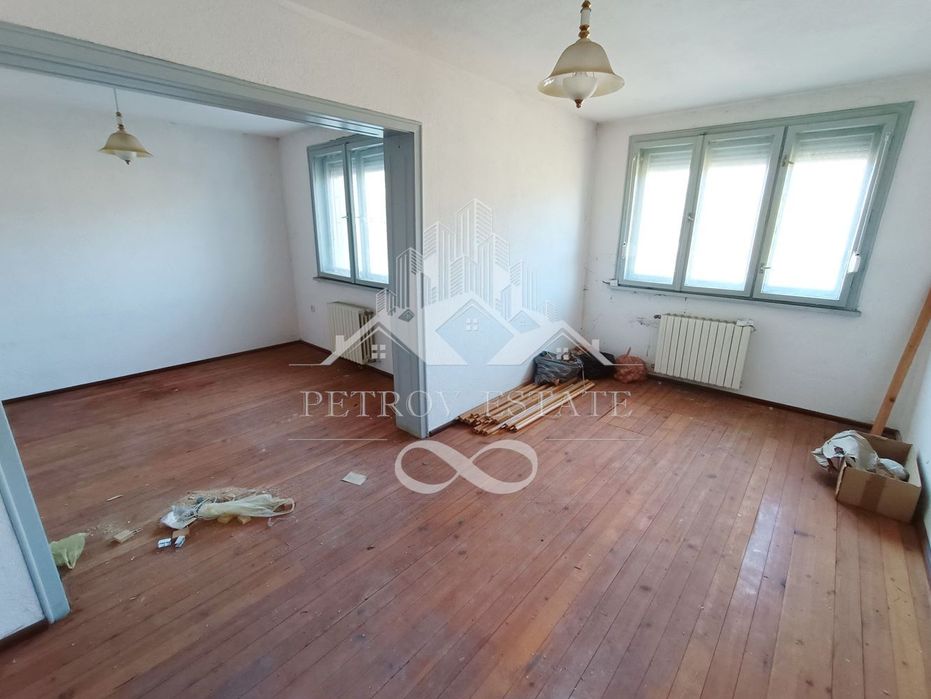 Продава се Къща в Велинград - 460 кв.м за 457 €/кв.м - Снимка #8