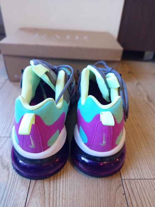 Дамски маратонки Nike Air Max 270 React