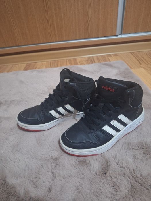 Adidas , marimea 36, stare perfecta, pret 95 lei