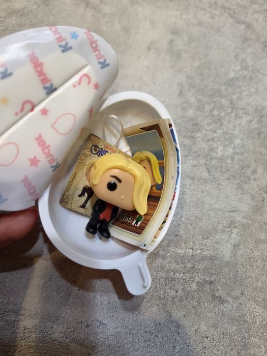 Продам Kinder Joy 'One piece', Sanji.