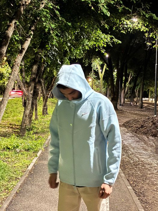 Nike tech fleece nocta L