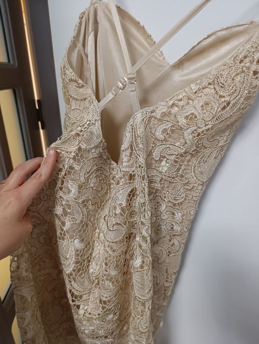 Перфектни официални рокли за повод